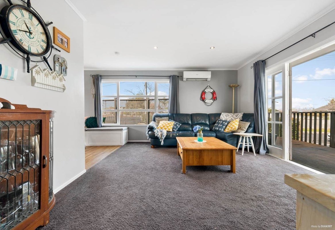 1/37 Orchard Rise, Rosehill, Papakura - Carousel 2