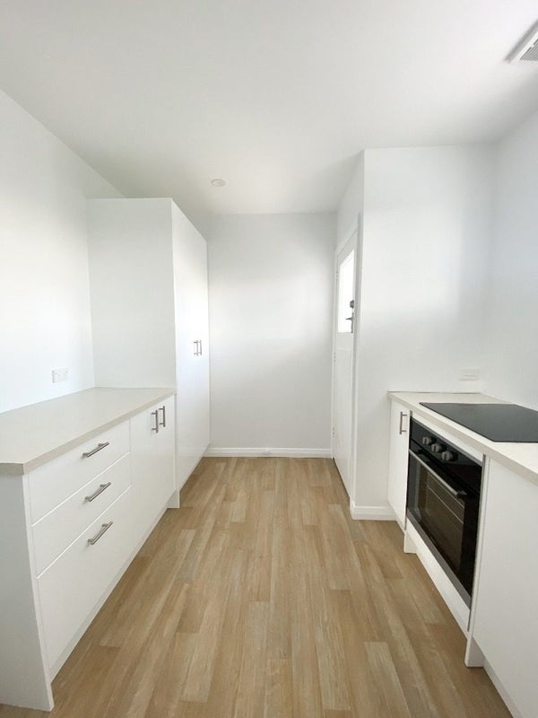 2/61 Marshland Road, Shirley, Christchurch - Carousel 2