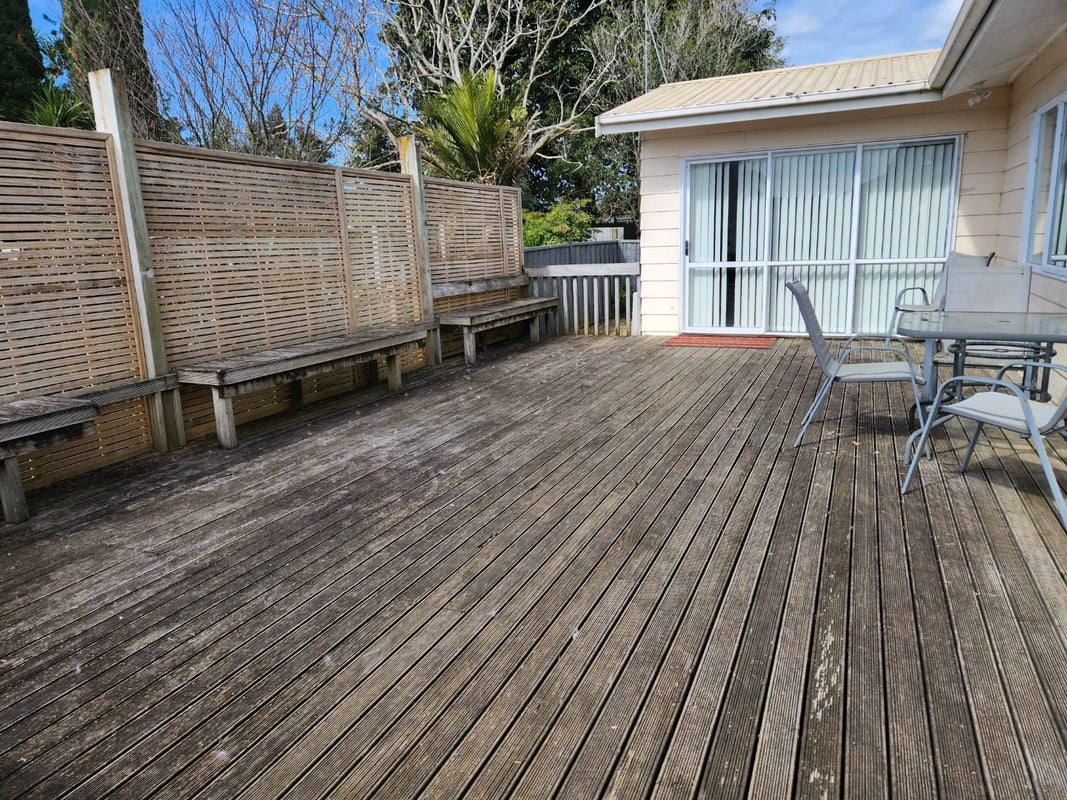 2/11 Waterfront Road, Mangere Bridge, Manukau - Carousel 18