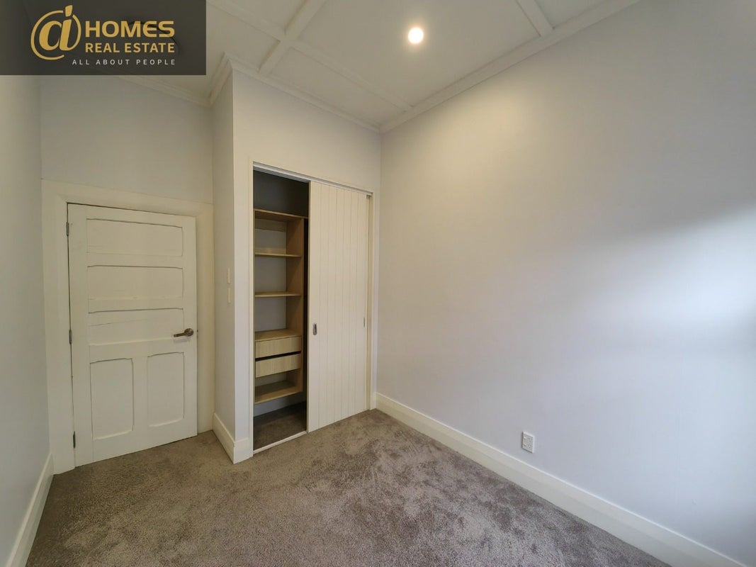 4 Karetu Road, Greenlane, Auckland - Carousel 16