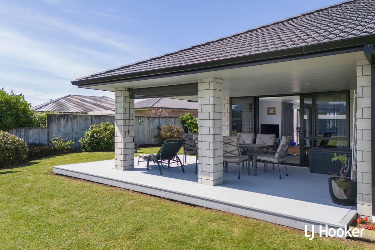 11 Reel Road, Athenree, Waihi Beach - Carousel 27