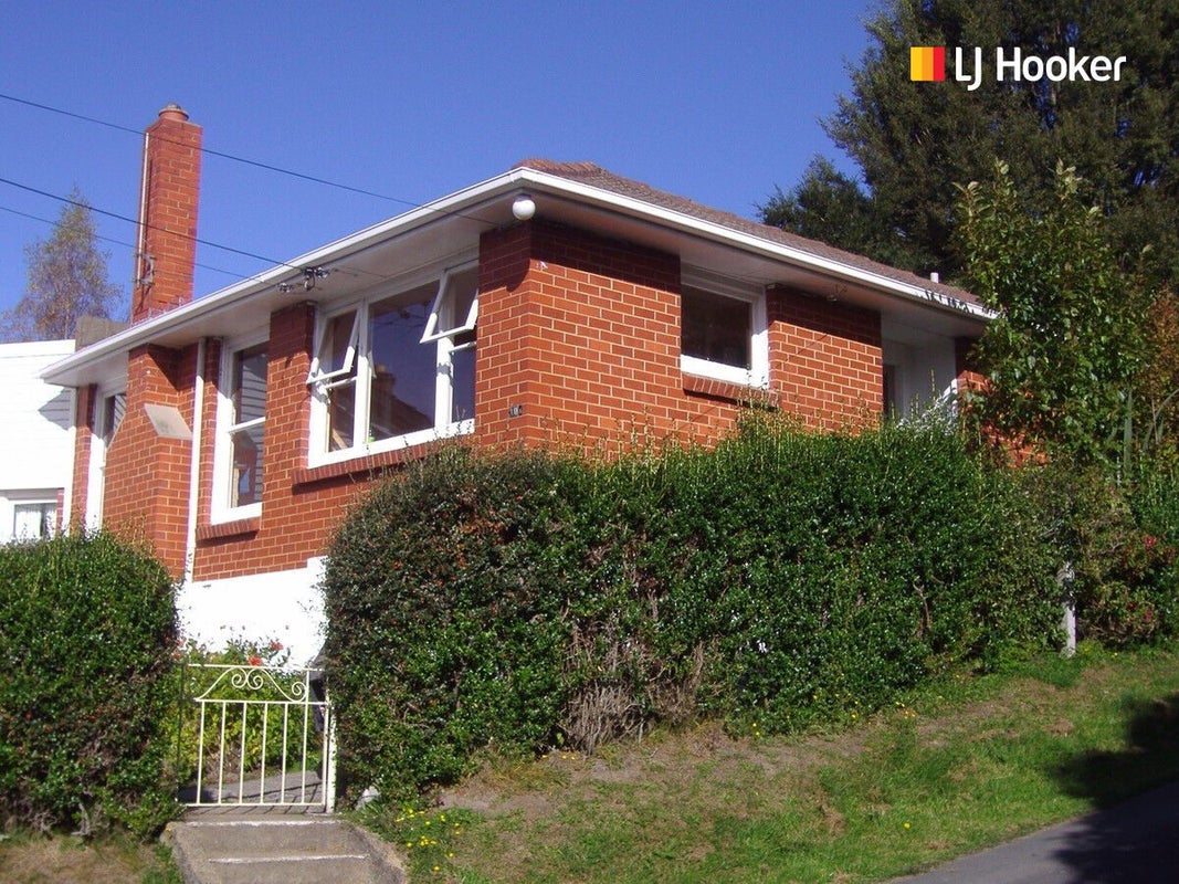 19A Craighall Crescent, Wakari, Dunedin - Carousel 1