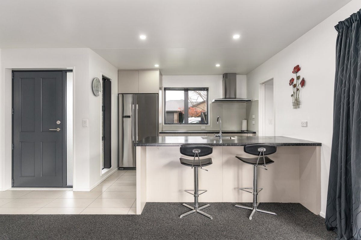 28 Bradwell Crescent, Halswell, Christchurch - Carousel 2