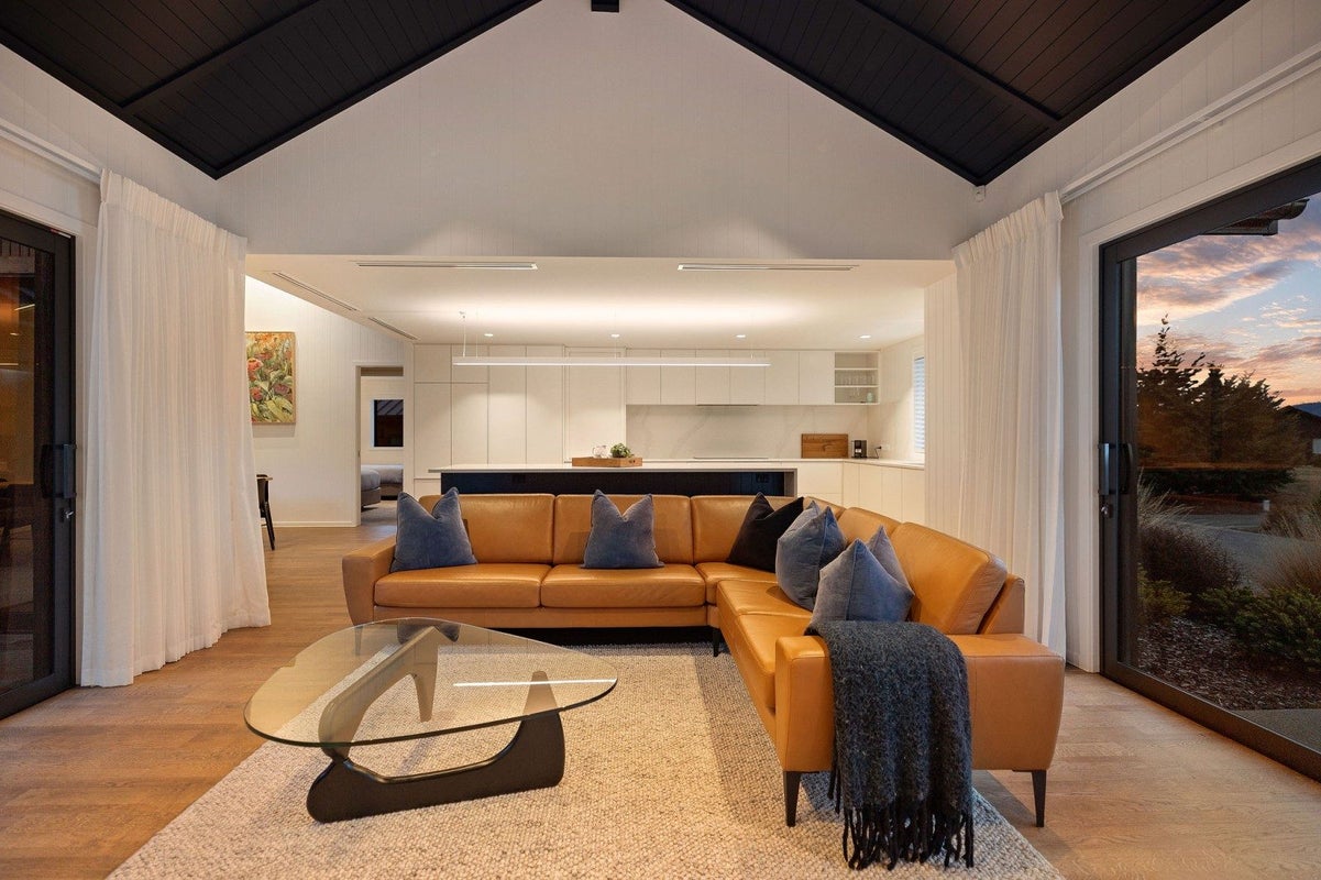 2 Appin Court, Jacks point, ALBERT TOWN - Carousel 2