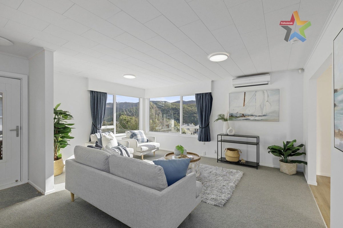 139 Major Drive, Kelson, Lower Hutt - Carousel 1