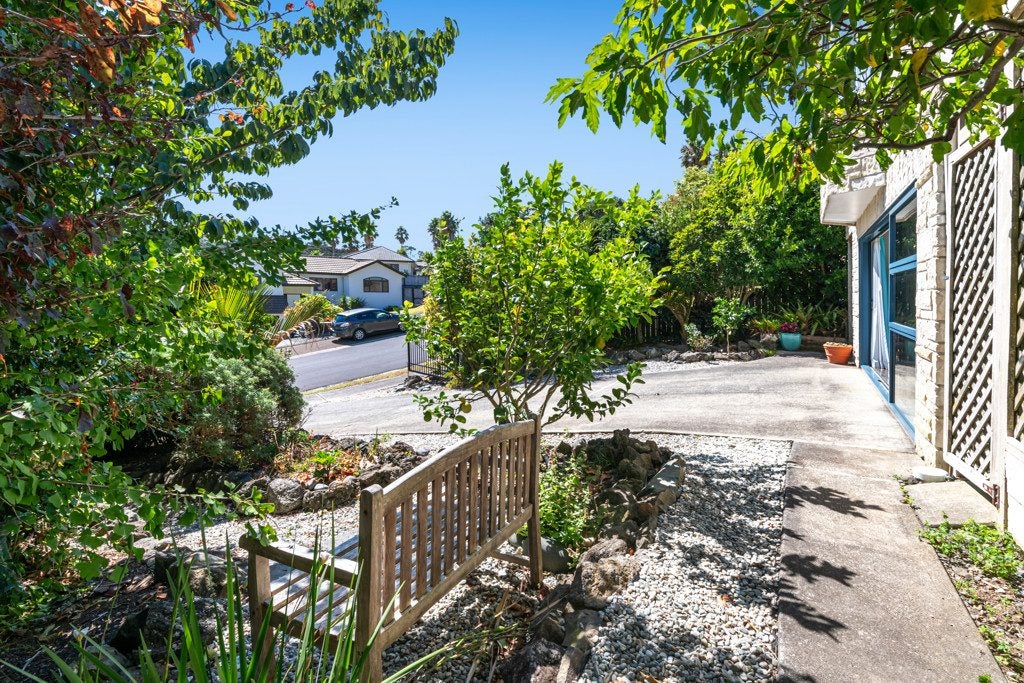 4 Coralsea Way, Arkles Bay, Whangaparaoa - Carousel 26