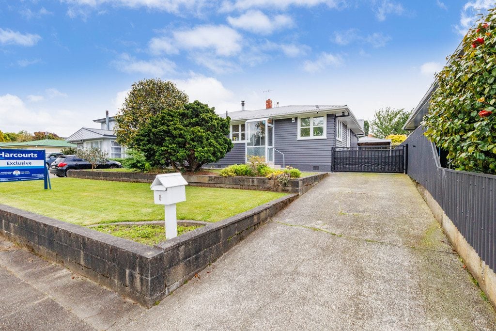 8 Parkland Crescent, Terrace End, Palmerston North - Carousel 25