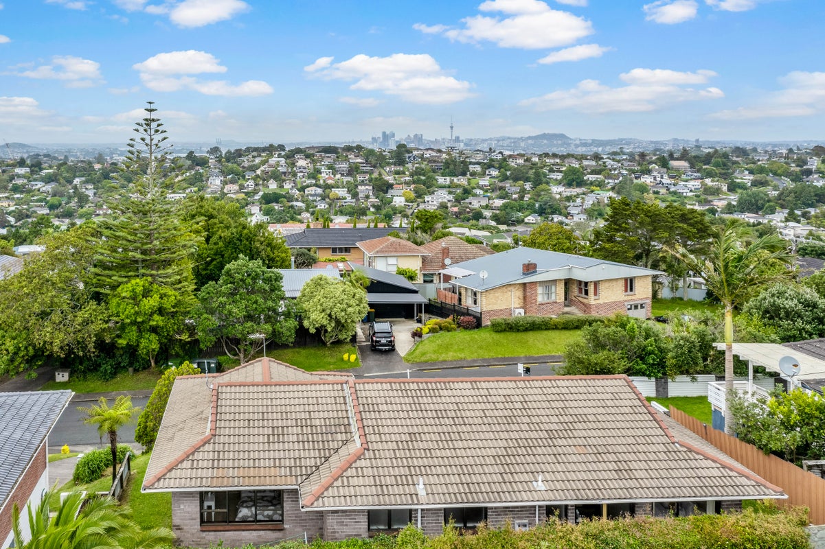 2/46 Monarch Ave, Hillcrest, North Shore City - Carousel 21