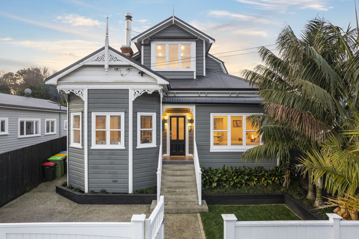 6 Grey Street, Onehunga, Auckland - Carousel 2