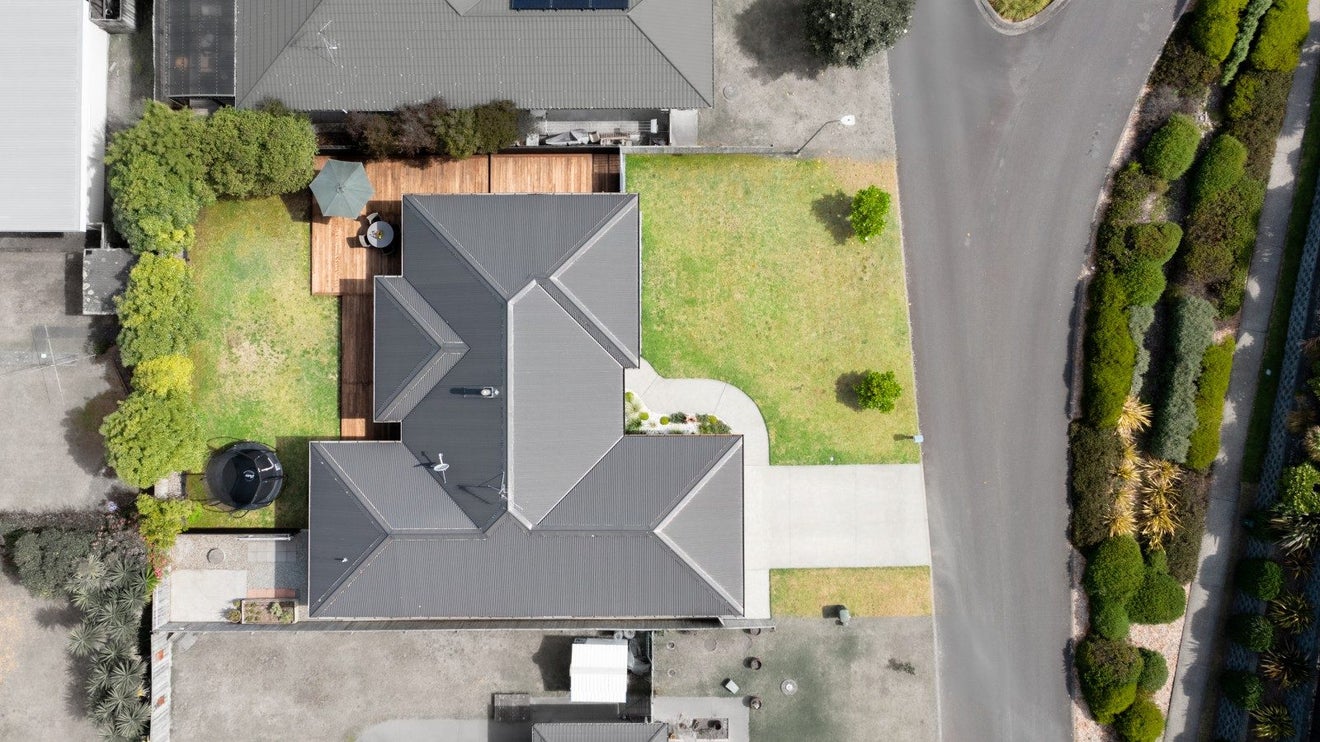 7 Simpson Crescent, Raumati Beach, Paraparaumu - Carousel 32