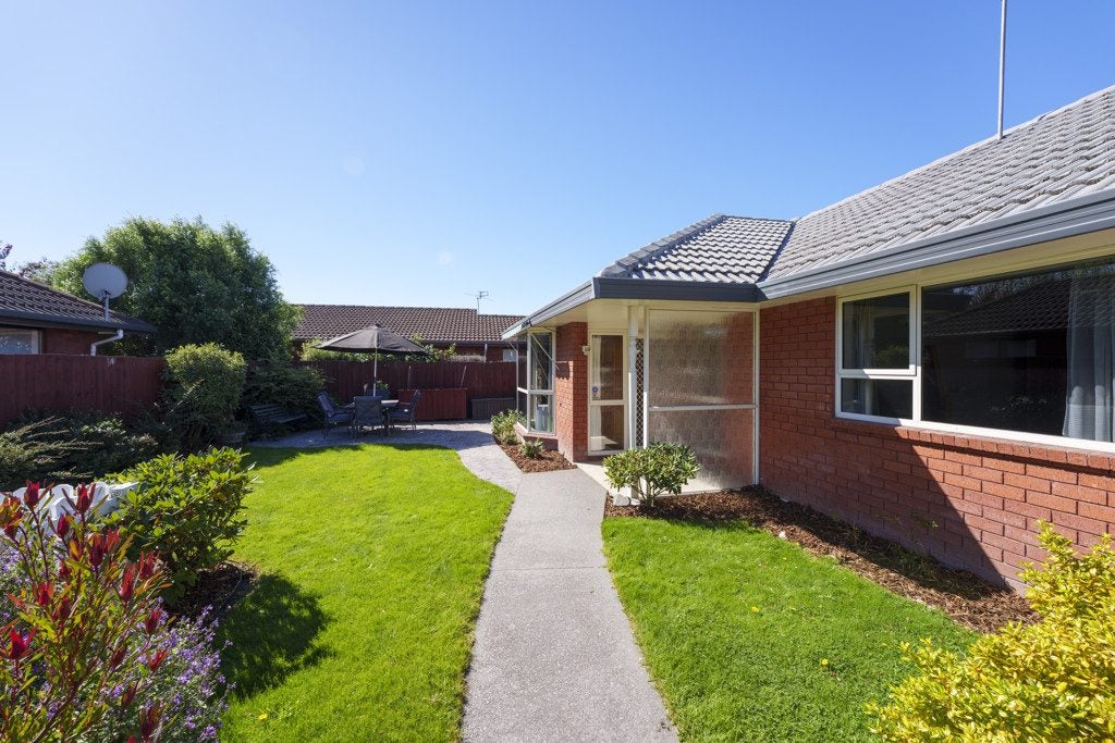 2/37 Tivoli Place, Bishopdale, Christchurch - Carousel 2