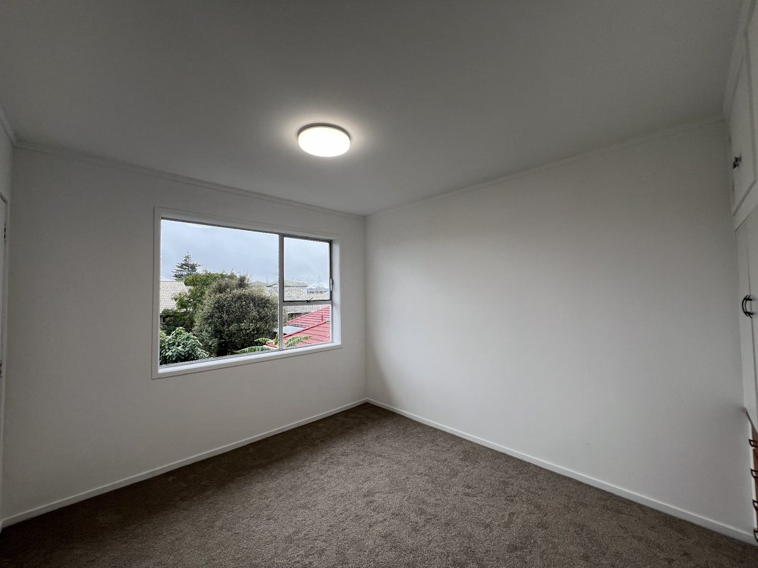 8/7 Kingsway Avenue, Sandringham, Auckland - Carousel 9