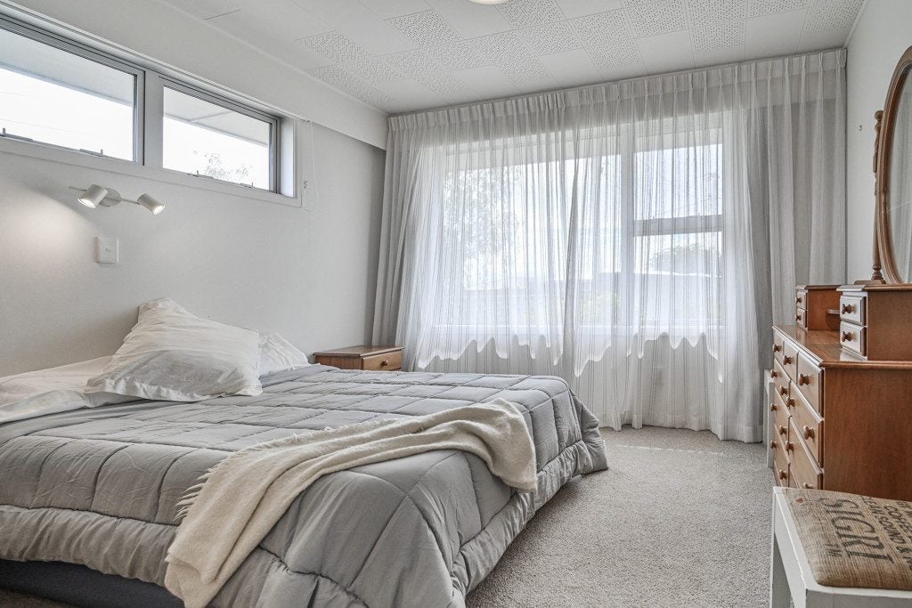 13B Given Street, Havelock North, Havelock North - Carousel 2