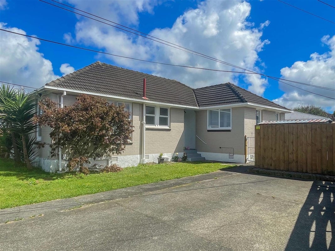 4 Hollard Grove, Avalon, Lower Hutt - Carousel 1