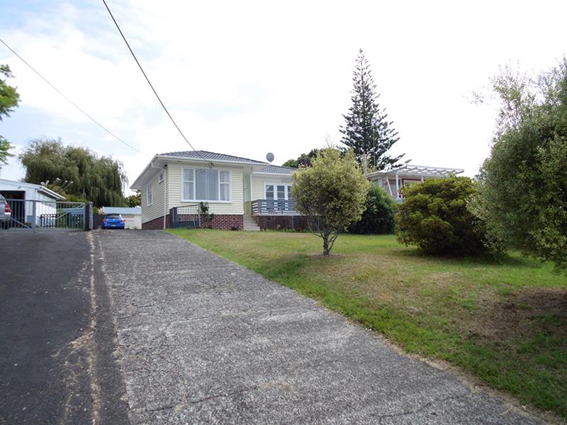 130 Archibald Road, Kelston, Auckland - Carousel 1