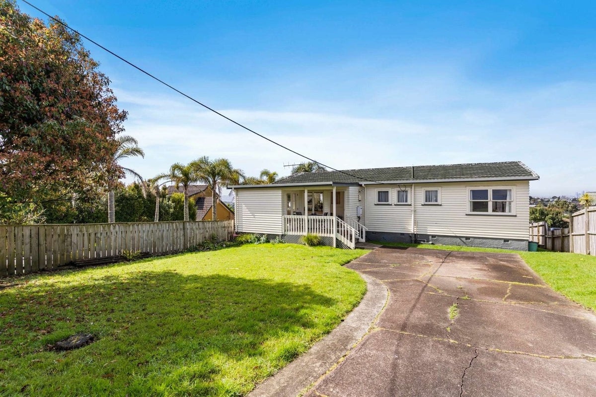 1/349 Glenfield Road, Glenfield, Auckland - Carousel 10