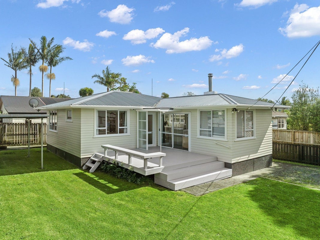 10 Spedding Road, Tikipunga, Whangarei - Carousel 1