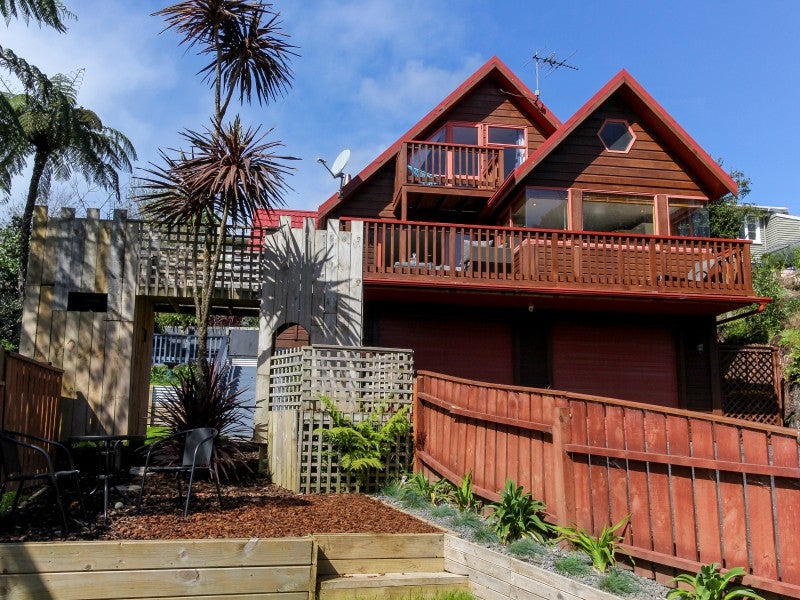74E Brois ST, Frankleigh Park, New Plymouth - Carousel 26