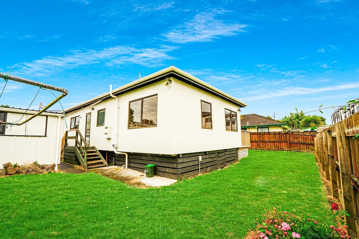 1/35 Russell Road, Manurewa, Auckland - Carousel 10