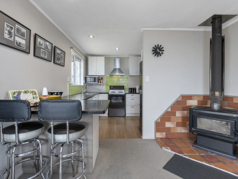 47C Carroll Street, Waimarino, National Park - Carousel 2