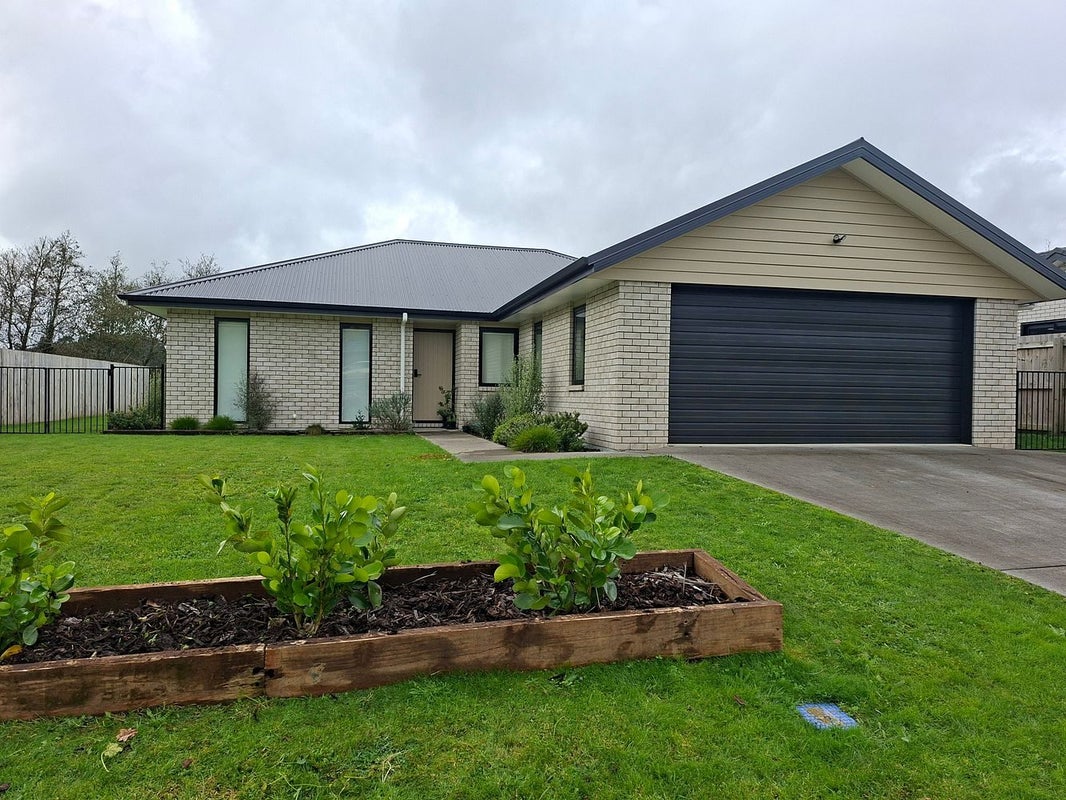 24 Rock Ridge Drive, Kamo, Whangarei - Carousel 1