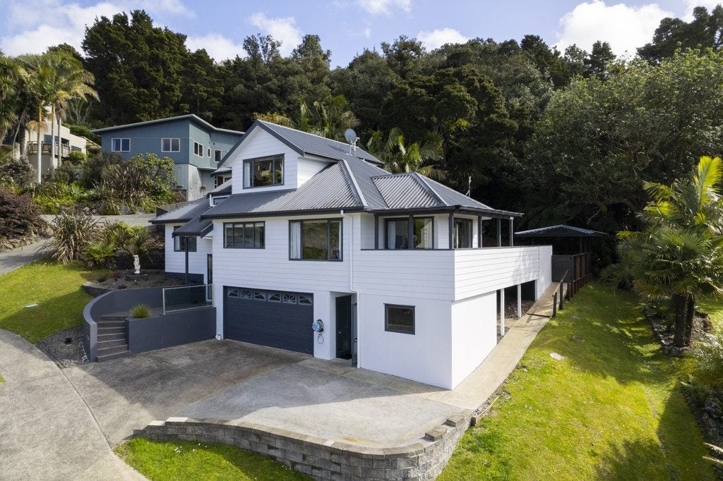 26 Magnolia Avenue, Te Kamo, Whangarei - Carousel 2