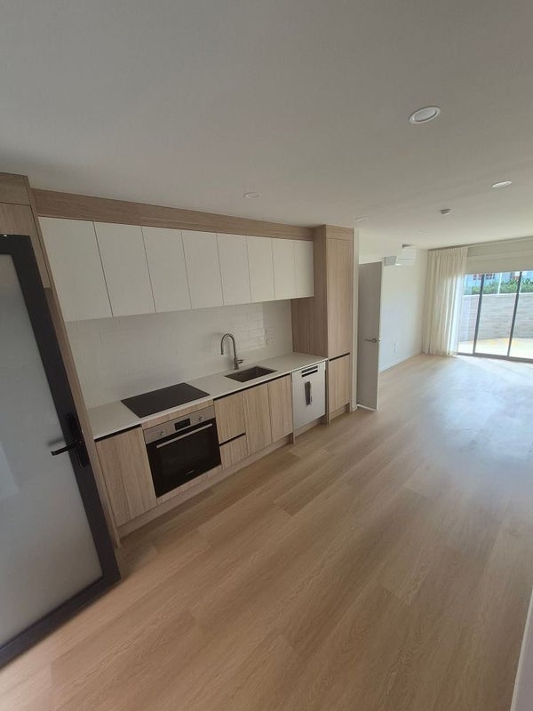13/1335 Victoria Street, Beerescourt, Hamilton - Carousel 2