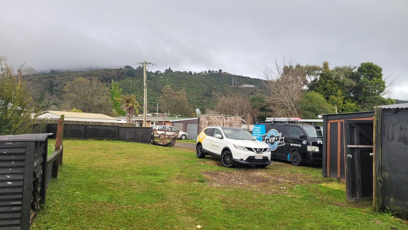 2/25 Tui Road, Western Heights, Rotorua - Carousel 2