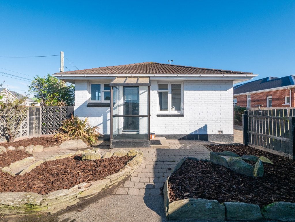 22 Council Street, Saint Kilda, Dunedin - Carousel 1