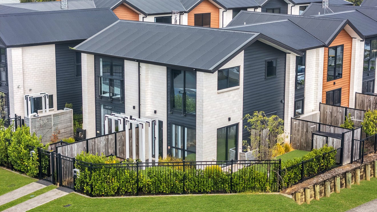 10/172 Don Buck Road, Massey, Waitakere City, Auckland - Carousel 1
