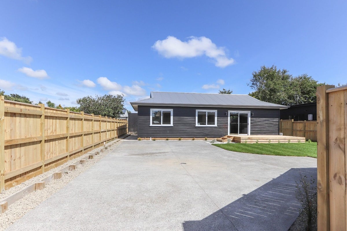 26B Maire Street, Inglewood, Inglewood - Carousel 16