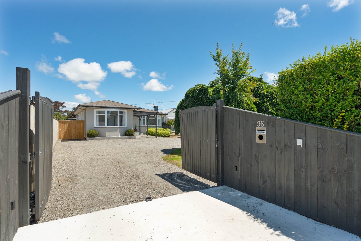96 Kuripuni Street, Kuripuni, Masterton - Carousel 1