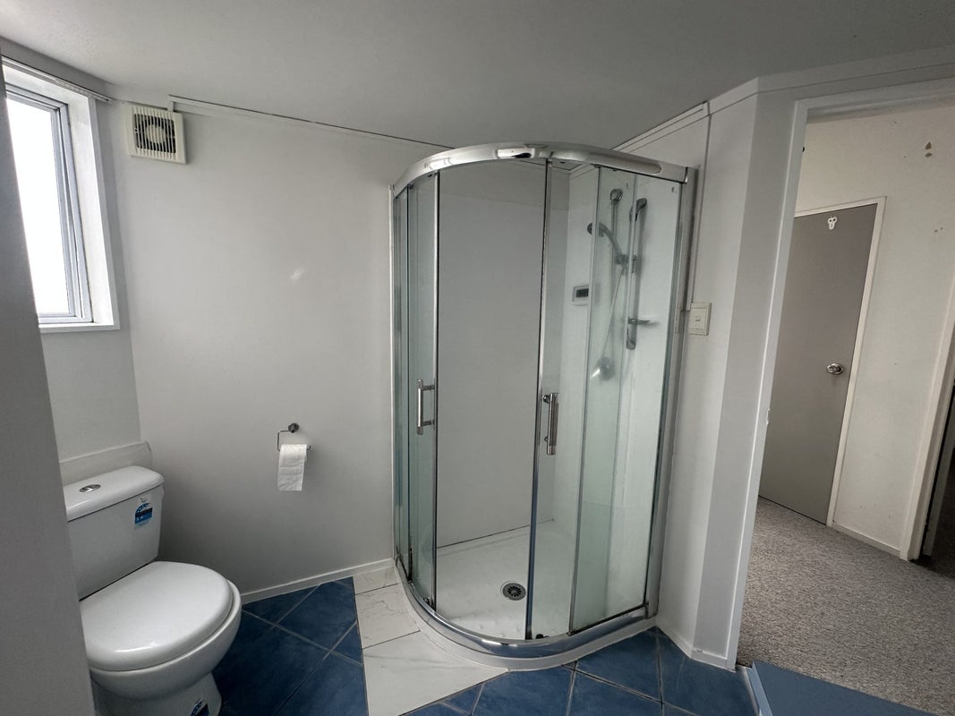 2/11 Richard Avenue, Bucklands Beach, Auckland - Carousel 18