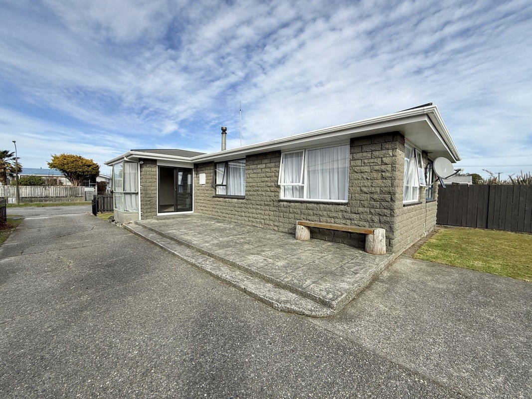 153 Jollie Street, Hokitika - Carousel 1