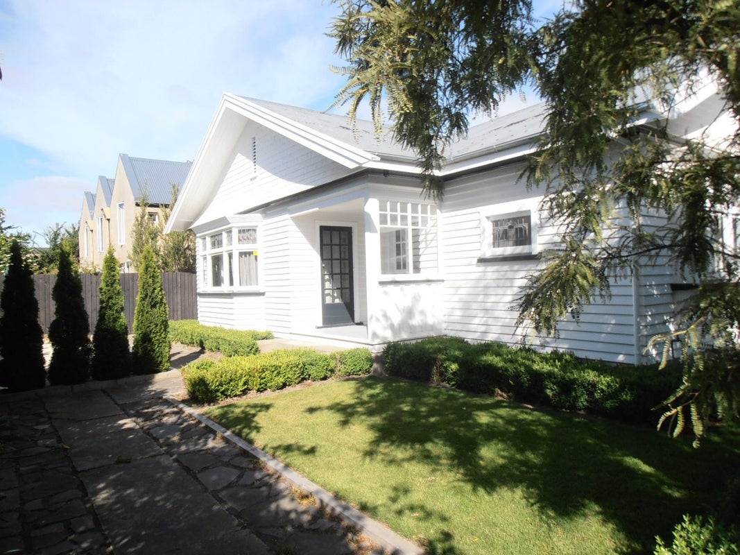 20 Cheltenham Street, Merivale, Christchurch - Carousel 1