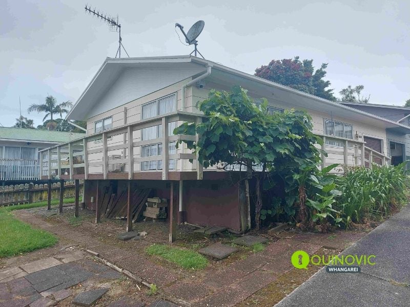 2/21 Nottingham Road, Onerahi, Whangarei - Carousel 1