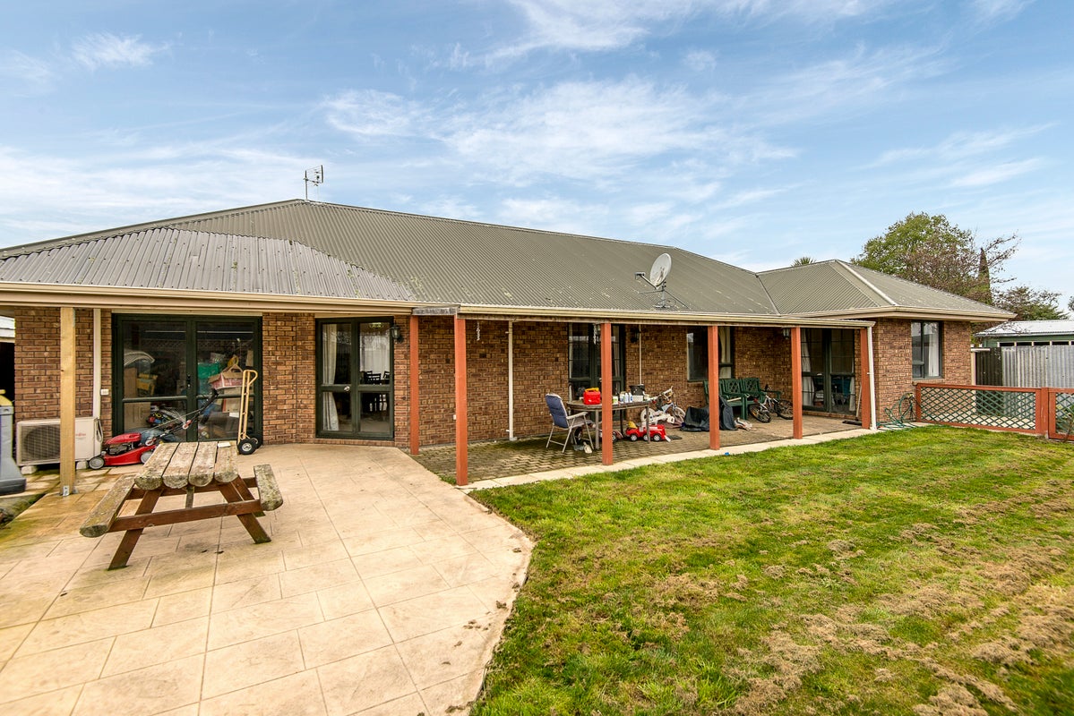 51A Mortlake Street, Islington, Christchurch - Carousel 1
