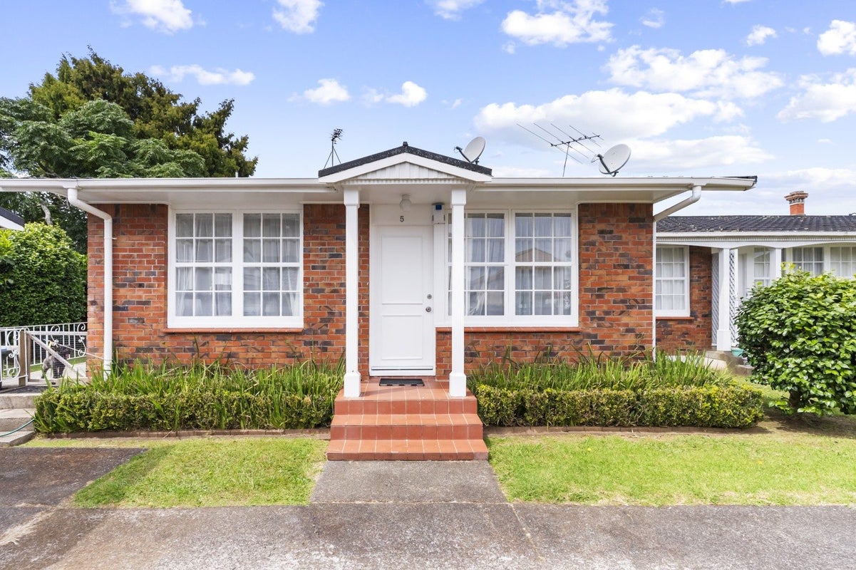 5/13 King Edward Avenue, Epsom, Auckland - Carousel 34