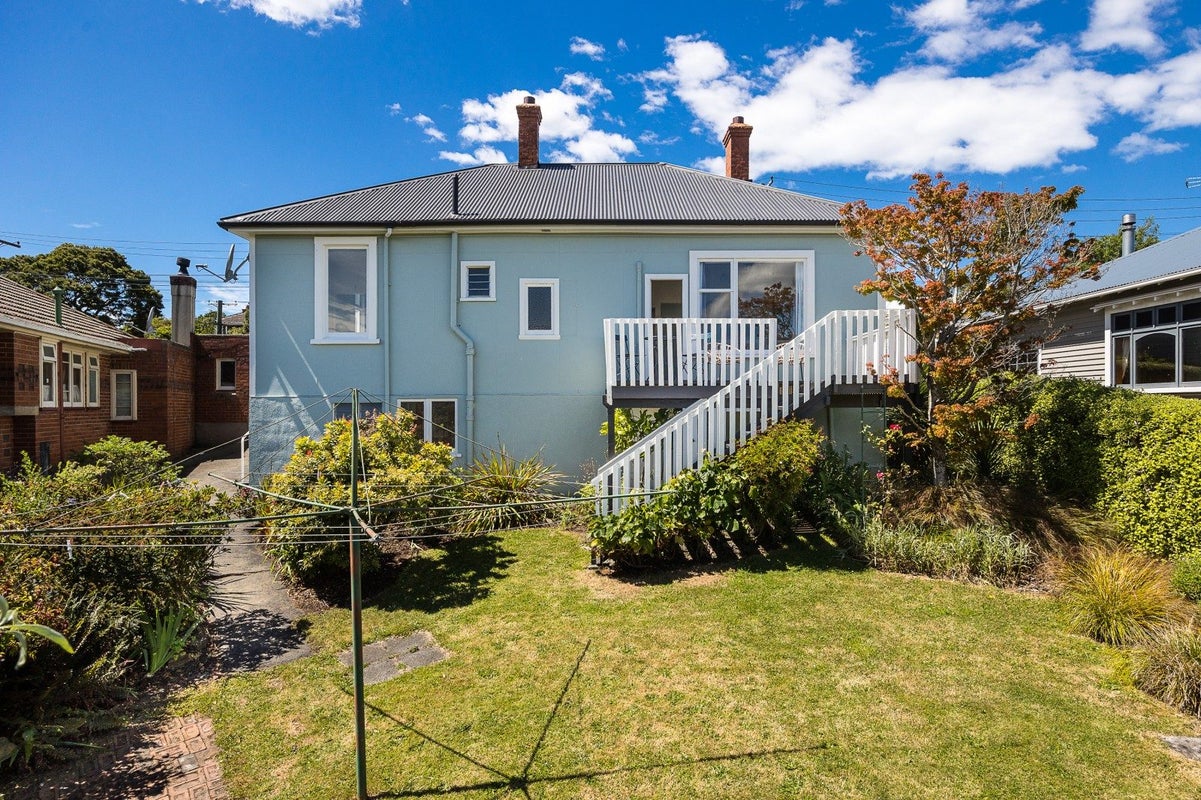 29 Mataora Road, Kenmure, Dunedin - Carousel 2