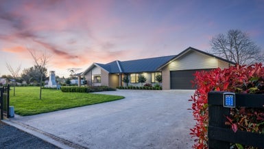 15E Lowe Road, Rukuhia, Hamilton - Carousel 1