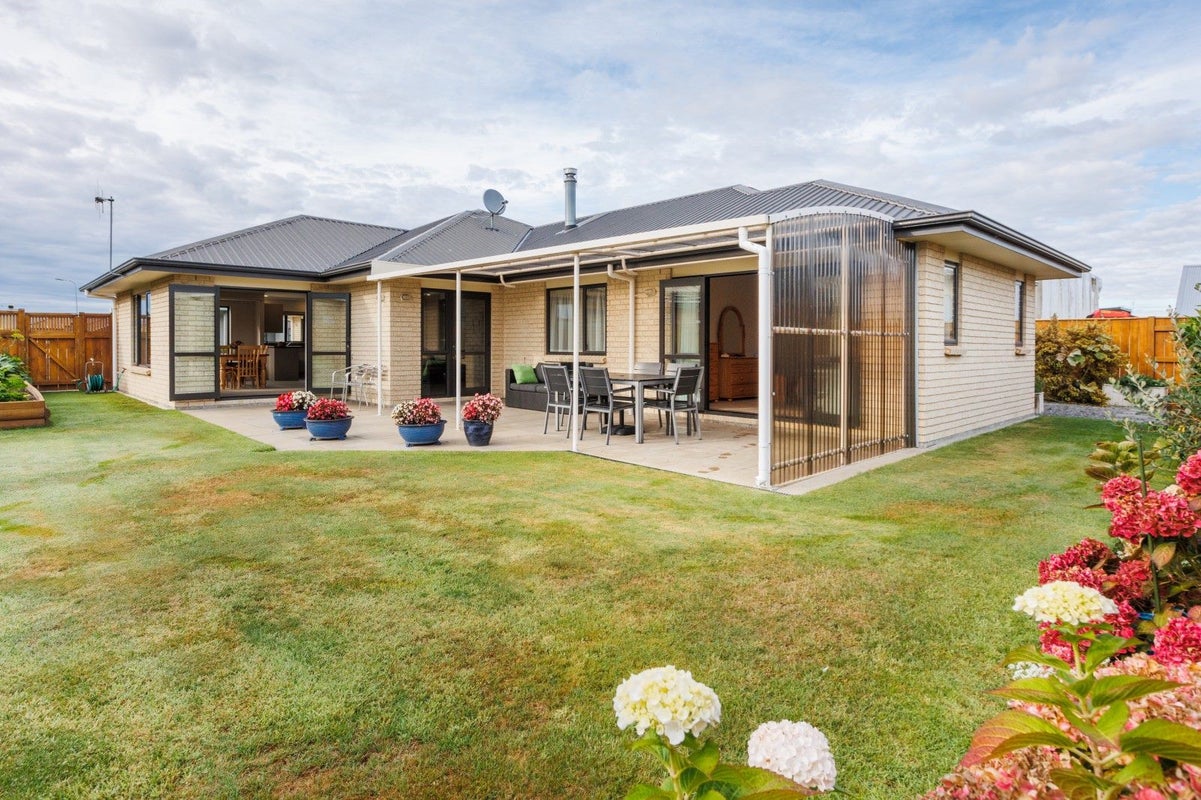 47 Balrickard Way, Milson, Palmerston North - Carousel 18