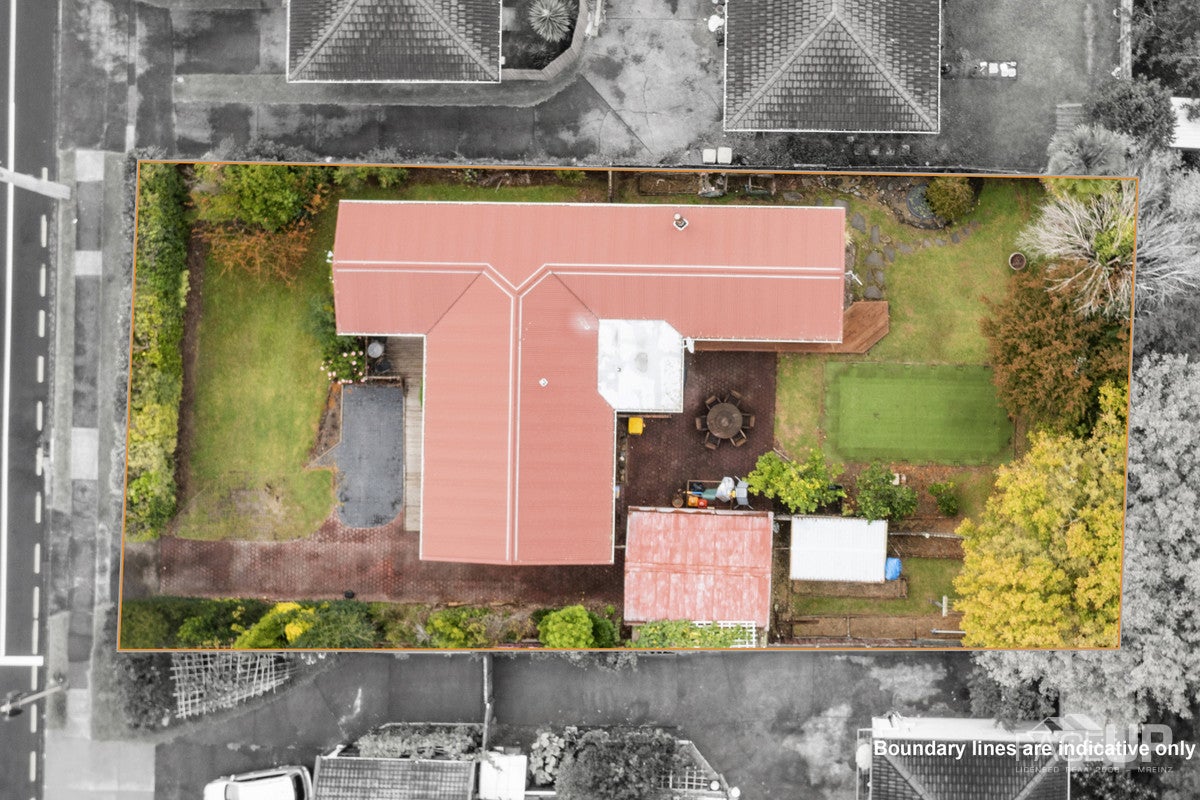 30 Manuka Road, Glenfield, Auckland - Carousel 1
