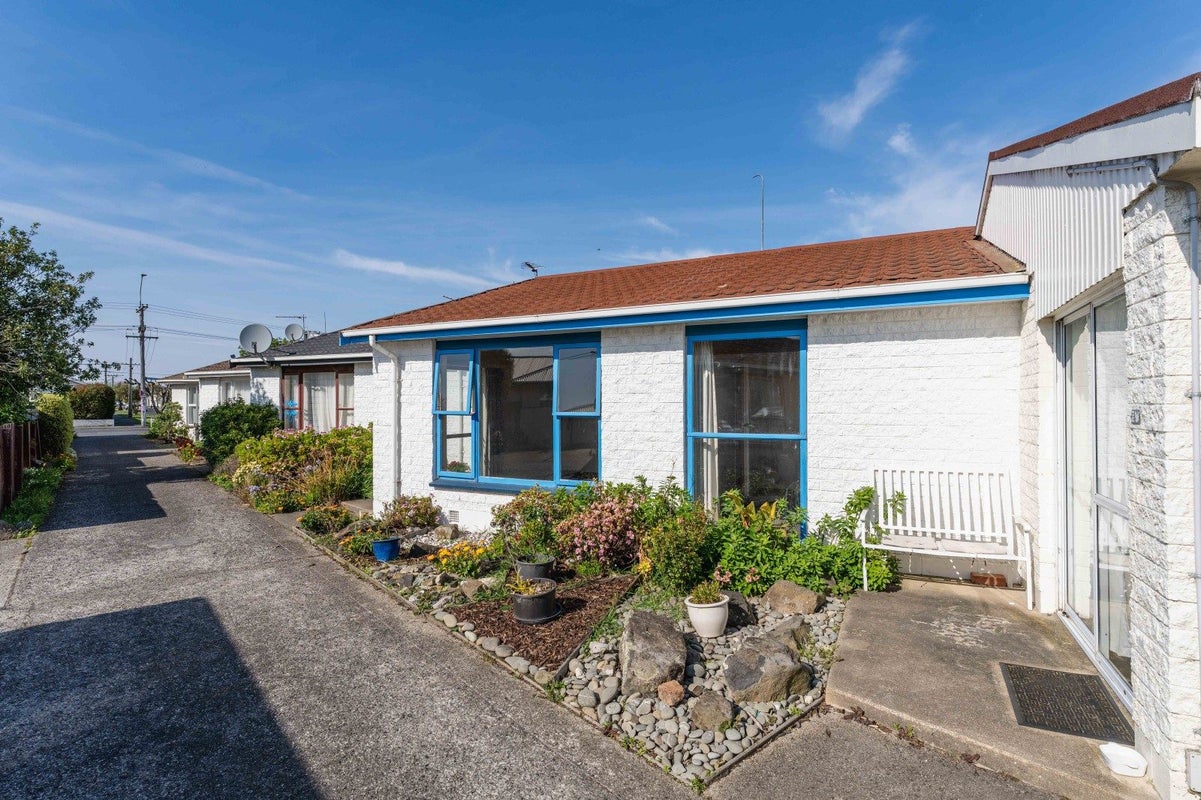 188D Bay View Road, South Dunedin, Dunedin - Carousel 1