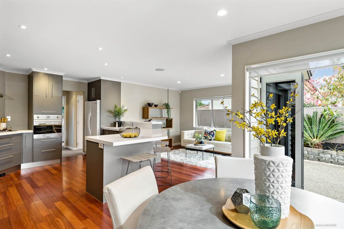 49 Crossfield Road, Glendowie, Auckland - Carousel 2