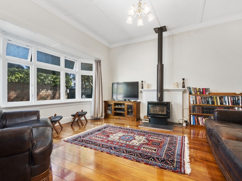 2/84 Kings Crescent, Hutt Central, Lower Hutt - Carousel 2