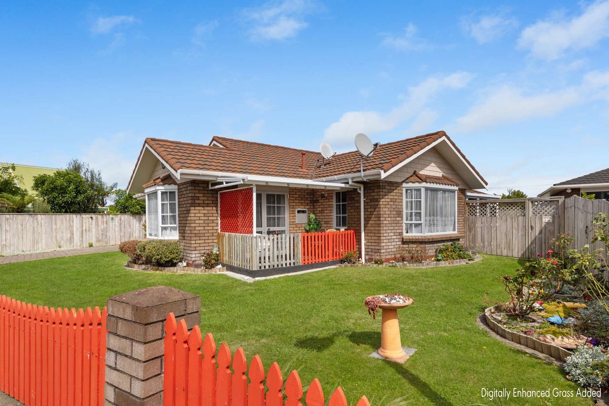 9 Nathan Street, Springvale, Whanganui - Carousel 2