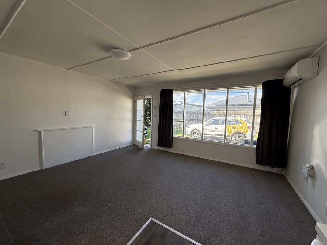 3/28 Islington Street, Trentham, Upper Hutt - Carousel 12