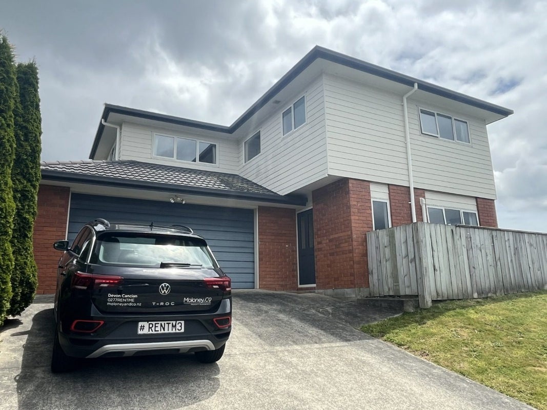 150 Navigation Drive, Whitby, Porirua - Carousel 18