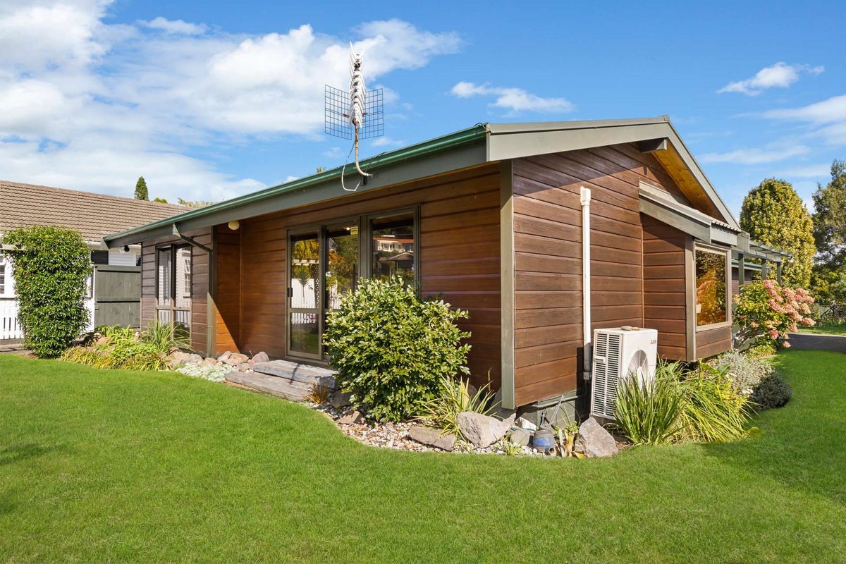3 Mokoia Drive, Tihiotonga, Rotorua - Carousel 2
