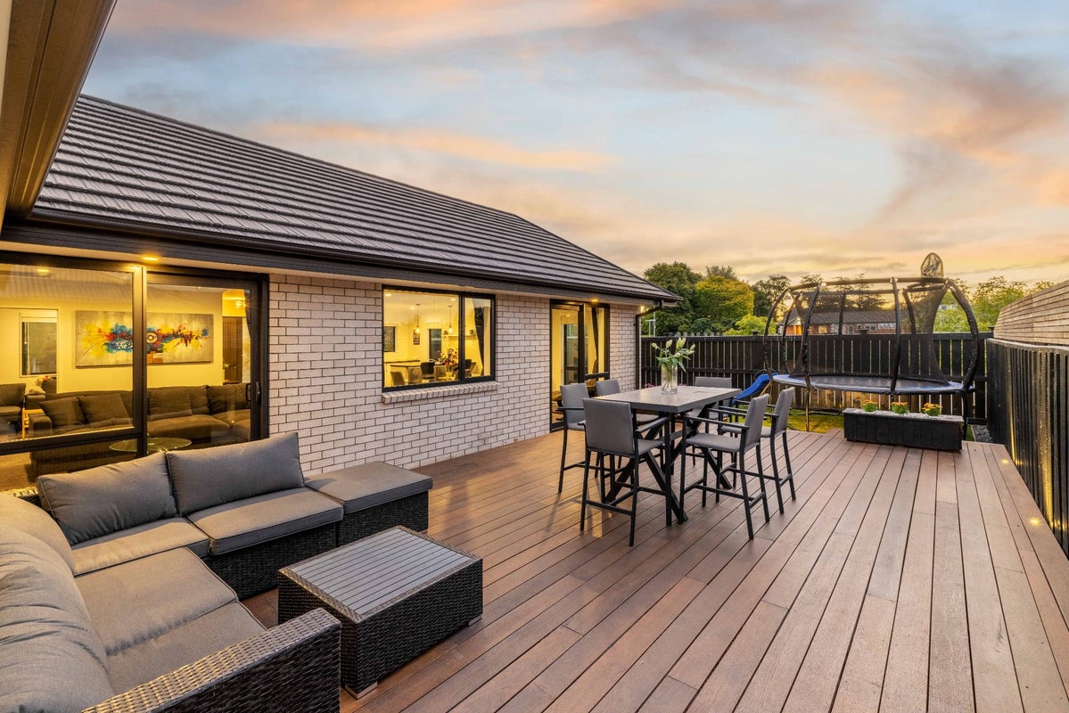 3 Sarikei Avenue, Northwood, Christchurch - Carousel 1